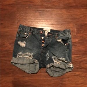 One Teaspoon ‘Chargers’ Shorts